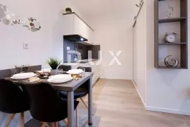 RIJEKA, CENTAR - uhodani apartmani u centru grada, Rijeka, Apartamento