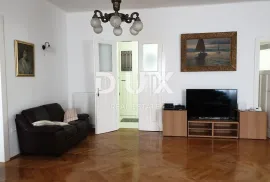 RIJEKA, CENTAR vrhunski gospodski stan za najam 4skl, Rijeka, Appartement