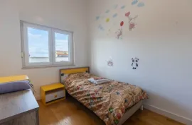 ISTRA, PULA- Moderan dvoetažni stan na zanimljivoj lokaciji!, Pula, Apartamento