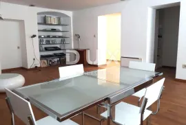 RIJEKA, CENTAR-Luksuzan stan u centru grada od 96m2, Rijeka, Flat