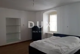 RIJEKA, CENTAR-Luksuzan stan u centru grada od 96m2, Rijeka, Flat