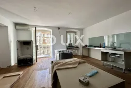 RIJEKA, CENTAR-Luksuzan stan u centru grada od 96m2, Rijeka, Flat