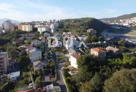 RIJEKA, BANDEROVO- stan 100m2 s panoramskim pogledom na more - 3S+DB - 1. kat, Rijeka, شقة