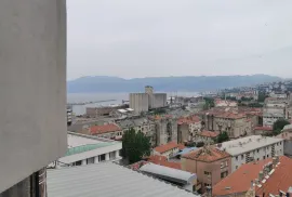 RIJEKA, CENTAR - stan 93m2 panoramski pogled na more i grad, Rijeka, Appartamento