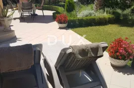 ZADAR, BORIK - Mediteranska vila u elitnom dijelu Zadra, Zadar, Kuća