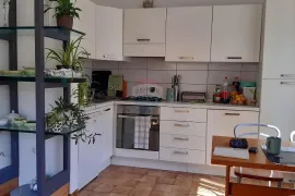 Istra, Poreč, samostojeća apartmanska kuća samo nekoliko minuta do centra grada - 617m2, Poreč, بيت