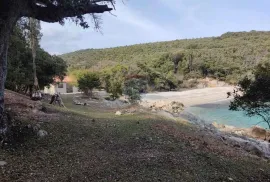 OTOK CRES - NEGRAĐEVINSKO ZEMLJIŠTE UZ MORE, Cres, أرض