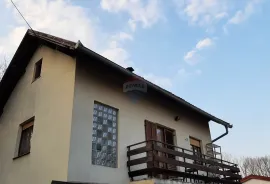 Karlovac, Lasinja, kuća za odmor 90 m2, okućnica 900 m2, Lasinja, Haus