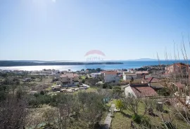 Otok Rab, autohtona kuća Banjol 120m2, divan pogled, Rab, Casa