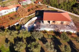 Rovinj,hacienda,3 kuće,11 000m2,pogled more, Rovinj, House