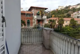 Lovran,jednosoban komforan stan s prekrasnim pogledom,prvi red do mora, Opatija - Okolica, Apartamento