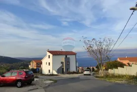 Otok Krk- Vrbnik, građevinski teren 1600m2 sa pogledom na more, Vrbnik, Terreno