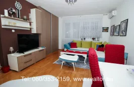 FOR SALE: APARTMENT IN THE HEART OF BIHAĆ – AN EXCEPTIONAL OPPORTUNITY!, Bihać, Flat