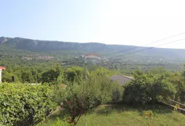 Bribir, kuća s dvije stambene jedinice, Vinodolska Općina, Дом