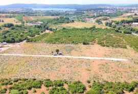 ISTRA, BANJOLE POLJOPRIVREDNO ZEMLJIŠTE 1KM OD MORA 717m2, Medulin, Terrain