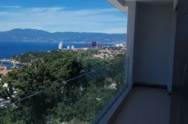 Rijeka, Kostrena, iznimna kuća sa zadivljujućim pogledom, Kostrena, بيت