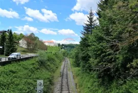 Ozalj; Trška - građevinsko zemljište 9227 m2 uz rijeku Kupu idealno za seoski turizam, Ozalj, Terra