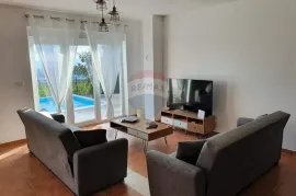 RIJEKA,ŠMRIKA- NOVOGRADNJA, Kuća 140 m2 sa bazenom i otvorenim pogledom na more, Kraljevica, Casa