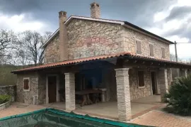 Krk,Kras,autohtona kamena vila iz 1897 god, s bazenom +4200 m2 građevinskog zemljišta, Dobrinj, Haus