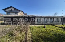 Prodaja obiteljske kuće u Sesvetskom Kraljevcu, Kuća