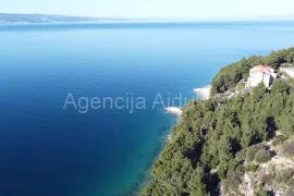 Omiš prvi red do mora 781 m2 M1 građevinsko zemljište - novo, Omiš, Γη