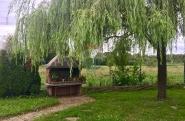 Zagreb - okolica, Horvati -  kuća sa velikim zemljištem, Samobor - Okolica, House