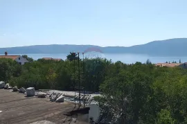 OTOK KRK,PINEZIĆI kuća sa tri apartmana, Krk, Haus