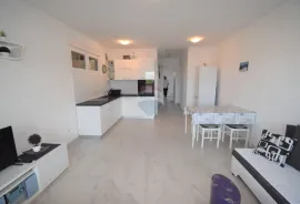 Novi Vinodolski, Povile, Etaža kuće-116m2 s 2 stana blizu mora, Novi Vinodolski, Flat