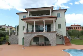 OPATIJA - POBRI - PREKRASNA VILA S BAZENOM I POGLEDOM, Opatija - Okolica, Haus