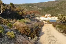 OTOK CRES - MARTINŠĆICA - ATRAKTIVNO ZEMLJIŠTE UZ MORE, Cres, Land