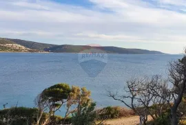 OTOK CRES - MARTINŠĆICA - GRAĐEVINSKO ZEMLJIŠTE 15.632 m2, Cres, Land