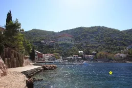 Senj, Starigrad, građevinski teren 100m od mora, Senj, Terra