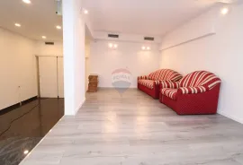 Malešnica, poslovni prostor u zakupu prodaja kao investicija, 55m2, Zagreb, Commercial property