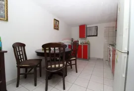 Istra, Poreč - Prekrasan stan u okolici Poreča sa malim apartmanom u vrtu, Poreč, Appartement