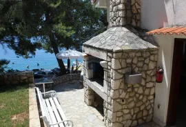 MALI LOŠINJ - VILA SA 10 APARTMANA NA RIJETKOJ I ATRAKTIVNOJ LOKACIJI, Mali Lošinj, Kuća