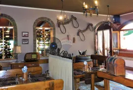 Umag,Savudrija,Renomirani restoran u turističkom naselju, Umag, Εμπορικά ακίνητα