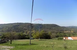 ISTRA, HUM - Kuća na osami s lijepim pogledom, Buzet, Kuća