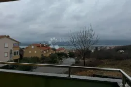 APARTMAN - OTOK KRK KLIMNO, Dobrinj, شقة