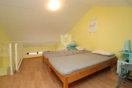 Prilika! Odličan apartman uz plažu, Duga Uvala!, Marčana, Flat