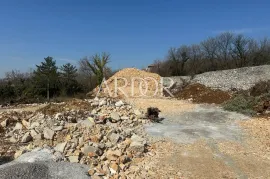 Kostrena, građevinsko zemljište 800 m2, Kostrena, Land