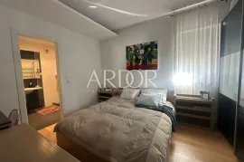 Kostrena, 3S+DB stan sa bazenom!, Kostrena, Apartamento