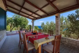 Šarmantna vila uz more, za najam, Trogir, Famiglia