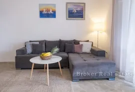 Predivan osunčan dvosobni apartman, Split - Okolica, Διαμέρισμα