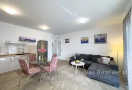 Predivan osunčan dvosobni apartman, Split - Okolica, Διαμέρισμα