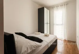 Namješten dvosoban stan u blizini mora, Split, Appartement