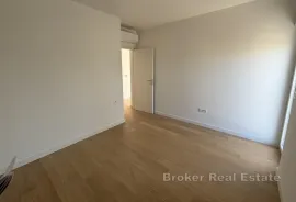 Moderan stan s krovnom terasom u novogradnji, Zadar, Apartamento