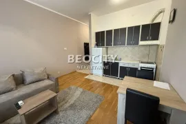 Novi Sad, Bulevar Oslobođenja, , 0.5, 32m2, Novi Sad - grad, Wohnung