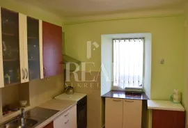 Strogi centar, moderan i komforan 2S+DB, 74 m2!, Rijeka, Wohnung