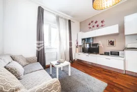 Zagreb, Maksimir, moderan i simpatičan dvosoban stan 40 m2, Zagreb, Kвартира