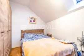 Samobor, prekrasan dvosoban stan u potkrovlju 39m2, Wohnung